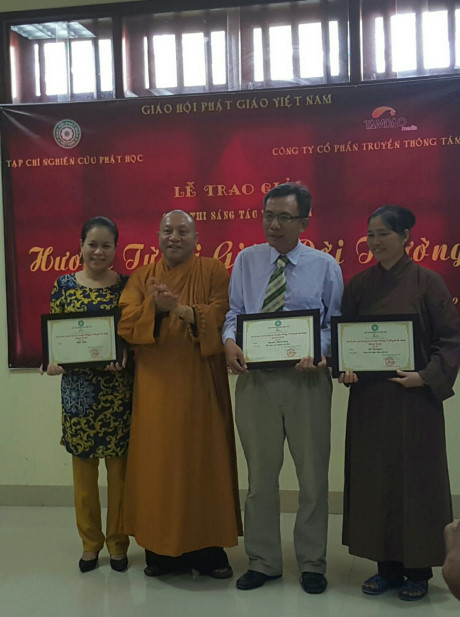 hoa-thuong-thich-gia-quang-co-niem-tin-con-nguoi-se-vuot-qua-moi-hoan-canh